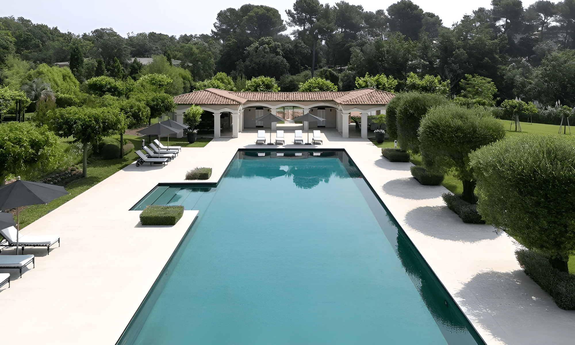 Villa outline against sunset sky in Provence